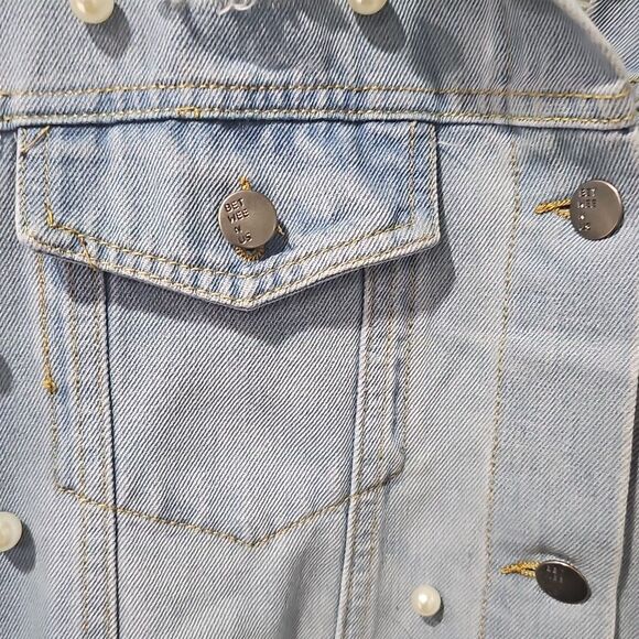 Between Us Jacket Blue Size 3X Distressed Denim Blue Jean Jacket Pearls - Picture 7 of 9